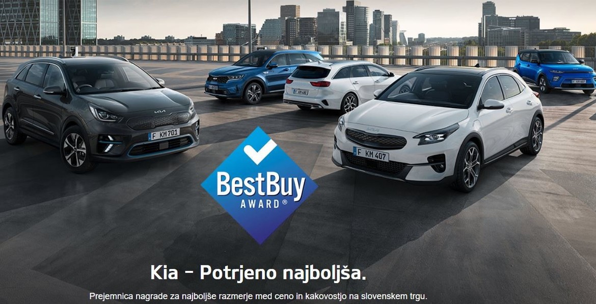 Izlozbeno_okno_2/Vsi_izlozbeno_okno